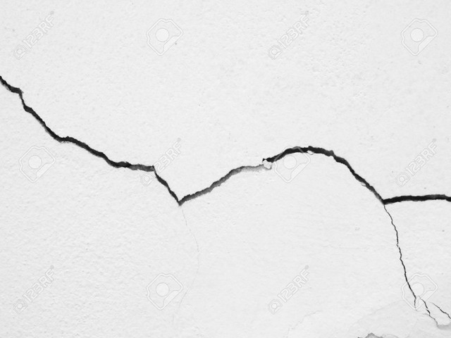 Wall Crack